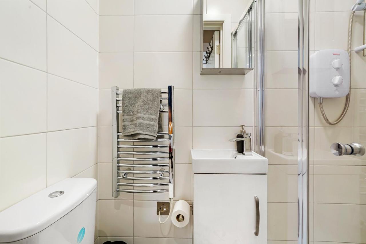Boutique Heathrow Studio'S - Parking - Garden Apartment Harmondsworth Екстериор снимка